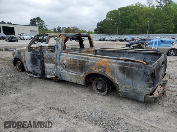 2004 Ford F-250 XL with VIN 1FTNX20L14EB87121, listed as a Copart auction lot 51790405 with Not provided miles and Salvage title. Bid and sale history available at DreamBid. Image 2.