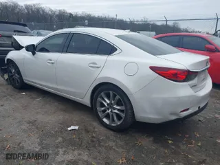 2015 Mazda Mazda6 i Touring with VIN JM1GJ1V66F1173314, listed as a IAAI auction lot 41101860 with 160,338 mi miles. Bid and sale history available at carsss.com. Image 3.