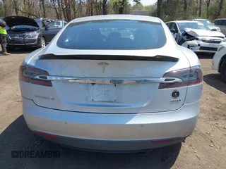 2015 Tesla Model S 85D with VIN 5YJSA1H2XFF084145, listed as a IAAI auction lot 42101755 with 105,660 mi miles. Bid and sale history available at carsss.com. Image 16.