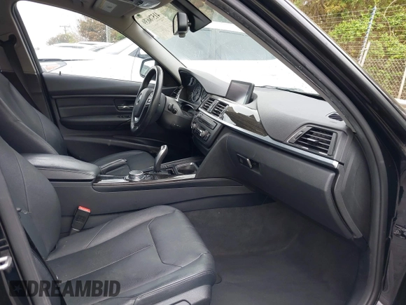 2015 BMW 3 Series 328i xDrive with VIN WBA3B5C55FP654730, listed as a IAAI auction lot 41578639 with 173,935 mi miles and . Bid and sale history available at DreamBid. Image 5.