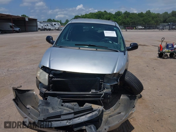 2007 Dodge Grand Caravan SE with VIN 1D4GP24R07B111096, listed as a IAAI auction lot 42523469 with 162,640 mi miles and . Bid and sale history available at DreamBid. Image 6.