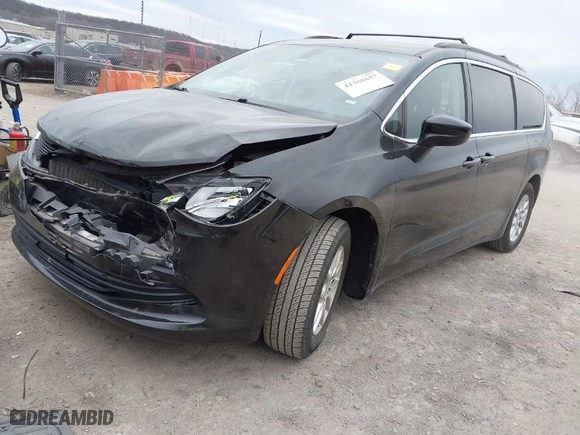 2020 Chrysler Voyager LXI with VIN 2C4RC1DG1LR268531, listed as a IAAI auction lot 41368627 with NaN miles. Bid and sale history available at carsss.com. Image 2.