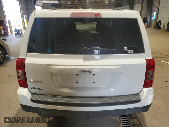2014 Jeep Patriot Sport z VIN 1C4NJRBB5ED625497, wystawiony jako Copart lot #54192355 z przebiegiem 119 435 mil mil oraz Szkoda całkowita • Salvage title. Historia ofert i sprzedaży dostępna na DreamBid. Obrazek 6.