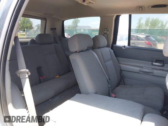 2008 Dodge Durango SLT z VIN 1D8HB48N28F128853, wystawiony jako IAAI lot #42567089 z przebiegiem 220 364 mil mil oraz . Historia ofert i sprzedaży dostępna na DreamBid. Obrazek 8.