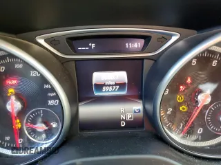 2018 Mercedes-Benz CLA 250 with VIN WDDSJ4EB5JN534788, listed as a Copart auction lot 39629904 with 59,577 mi miles and . Bid and sale history available at DreamBid. Image 9.