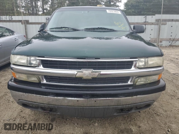 2002 Chevrolet Suburban LT with VIN 1GNFK16Z22J130446, listed as a Copart auction lot 70923804 with 316,258 mi miles and Clean Title. Bid and sale history available at carsss.com. Image 5.