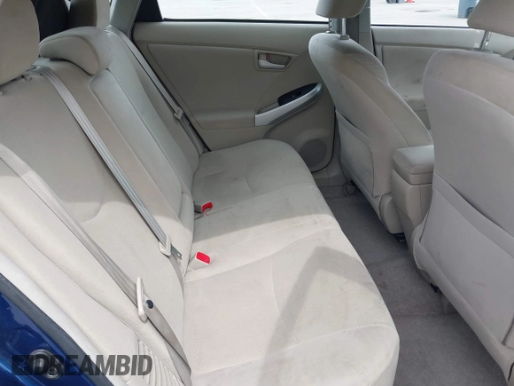 2011 Toyota Prius I z VIN JTDKN3DU6B0267820, wystawiony jako IAAI lot #41980110 z przebiegiem 136 729 mil mil oraz . Historia ofert i sprzedaży dostępna na DreamBid. Obrazek 8.