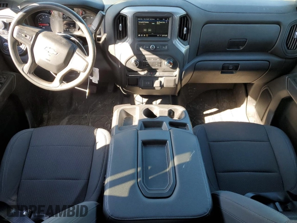 2019 Chevrolet Silverado 1500 Custom with VIN 1GCRYBEH5KZ312341, listed as a Copart auction lot 49052825 with 33,710 mi miles and Clean Title. Bid and sale history available at DreamBid. Image 8.