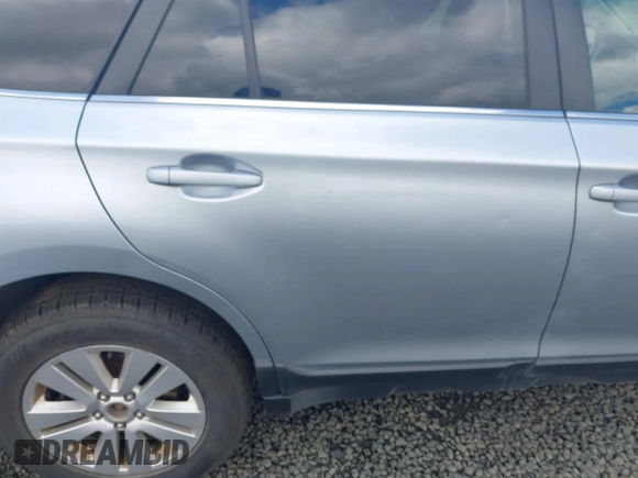 2015 Subaru Outback Premium with VIN 4S4BSACC1F3270520, listed as a IAAI auction lot 41916964 with 156,292 mi miles and . Bid and sale history available at DreamBid. Image 20.