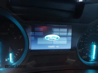 2015 Ford Explorer с VIN 1FM5K8B80FGA84253, выставлен на аукционе IAAI как лот 42145433 с пробегом 135 661 миль миль и . История ставок и продаж доступна на DreamBid. Изображение 7.