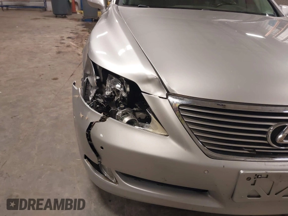 2007 Lexus LS 460 L с VIN JTHGL46F275020190, выставлен на аукционе IAAI как лот 42206196 с пробегом 164 133 миль миль и . История ставок и продаж доступна на DreamBid. Изображение 6.