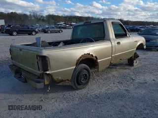 2001 Ford Ranger XL with VIN 1FTYR10C71TA12090, listed as a IAAI auction lot 40771318 with 198,646 mi miles. Bid and sale history available at carsss.com. Image 4.
