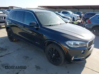 2015 BMW X5 xDrive35d z VIN 5UXKS4C55F0J99751, wystawiony jako IAAI lot #41689037 z przebiegiem 144 779 mil mil oraz . Historia ofert i sprzedaży dostępna na DreamBid. Obrazek 1.