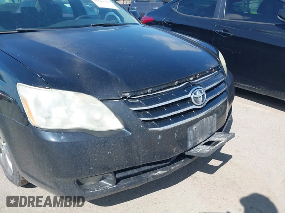 2006 Toyota Avalon XL with VIN 4T1BK36B26U135605, listed as a IAAI auction lot 41619710 with 331,815 mi miles. Bid and sale history available at carsss.com. Image 12.