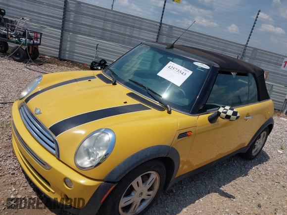 2007 MINI Convertible with VIN WMWRF33517TG17382, listed as a IAAI auction lot 42573543 with 125,191 mi miles and . Bid and sale history available at DreamBid. Image 2.