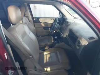 2011 Jeep Patriot Latitude X with VIN 1J4NF4GB5BD124256, listed as a IAAI auction lot 41946549 with 176,122 mi miles and . Bid and sale history available at DreamBid. Image 5.