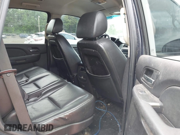 2007 Chevrolet Tahoe Police with VIN 1GNEC030X7R390160, listed as a IAAI auction lot 42241910 with 254,091 mi miles and . Bid and sale history available at DreamBid. Image 8.
