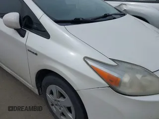 2011 Toyota Prius I with VIN JTDKN3DU3B0311577, listed as a IAAI auction lot 42126386 with 165,567 mi miles. Bid and sale history available at carsss.com. Image 6.