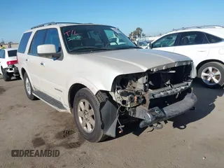 2004 Lincoln Navigator Luxury z VIN 5LMFU27R04LJ40304, wystawiony jako IAAI lot #42212537 z przebiegiem 157 014 mil mil oraz . Historia ofert i sprzedaży dostępna na DreamBid. Obrazek 1.