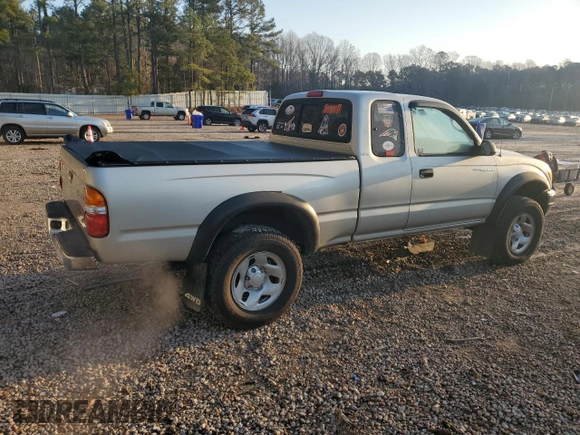 2001 Toyota Tacoma with VIN 5TEWM72N51Z875124, listed as a Copart auction lot 48407995 with 223,133 mi miles and Salvage title. Bid and sale history available at DreamBid. Image 3.