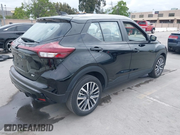 2024 Nissan Kicks SV with VIN 3N1CP5CV5RL491617, listed as a IAAI auction lot 42125112 with 25,965 mi miles. Bid and sale history available at carsss.com. Image 4.
