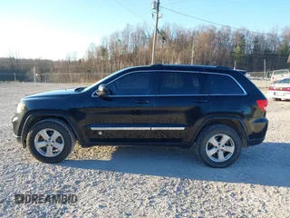 2012 Jeep Grand Cherokee Laredo with VIN 1C4RJFAG3CC246577, listed as a IAAI auction lot 41807693 with 164,574 mi miles. Bid and sale history available at carsss.com. Image 14.