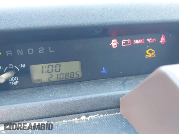 2006 Scion xB z VIN JTLKT324264043245, wystawiony jako IAAI lot #42137892 z przebiegiem 210 885 mil mil oraz . Historia ofert i sprzedaży dostępna na DreamBid. Obrazek 7.