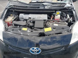 2013 Toyota Prius One z VIN JTDKN3DU4D5545216, wystawiony jako IAAI lot #42259601 z przebiegiem Nie podano mil oraz . Historia ofert i sprzedaży dostępna na DreamBid. Obrazek 10.