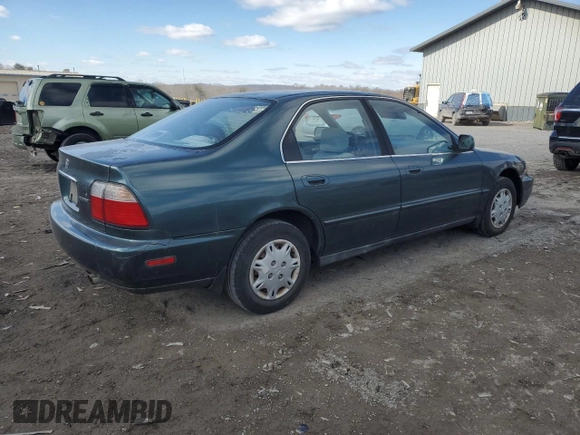 1996 Honda Accord Value with VIN 1HGCD5699TA207734, listed as a Copart auction lot 45049365 with 269,491 mi miles and Salvage Title. Bid and sale history available at DreamBid. Image 3.
