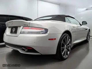2015 Aston Martin DB9 with VIN SCFFDAFM0FGB167XX, listed as a Copart auction lot 52844965 with 20,044 mi miles and Clean Title. Bid and sale history available at carsss.com. Image 4.