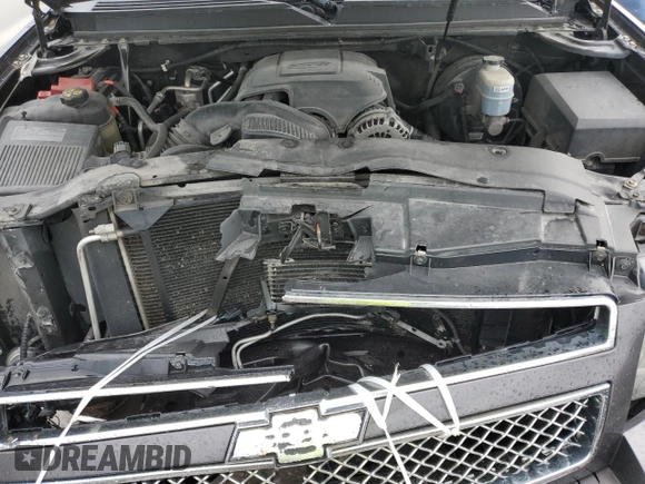2011 Chevrolet Suburban LT with VIN 1GNSKJE3XBR259726, listed as a Copart auction lot 66365284 with 210,577 mi miles and Salvage Title. Bid and sale history available at carsss.com. Image 12.