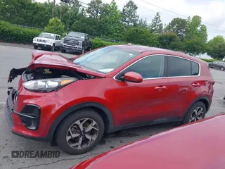 2020 Kia Sportage LX z VIN KNDPM3ACXL7787936, wystawiony jako IAAI lot #42232344 z przebiegiem 45 061 mil mil oraz . Historia ofert i sprzedaży dostępna na DreamBid. Obrazek 14.
