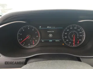 2019 Genesis G70 2.0T Advanced with VIN KMTG44LA5KU017338, listed as a Copart auction lot 68051814 with 58,375 mi miles and Salvage Title. Bid and sale history available at carsss.com. Image 9.