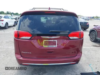 2017 Chrysler Pacifica Touring L with VIN 2C4RC1BG6HR739602, listed as a IAAI auction lot 42085250 with 96,377 mi miles and . Bid and sale history available at DreamBid. Image 16.