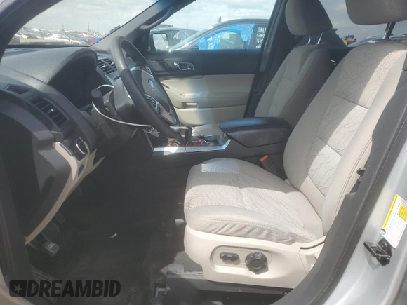 2011 Ford Explorer z VIN 1FMHK8B83BGA28556, wystawiony jako Copart lot #54330445 z przebiegiem 162 053 mil mil oraz Szkoda całkowita • Salvage title. Historia ofert i sprzedaży dostępna na DreamBid. Obrazek 7.