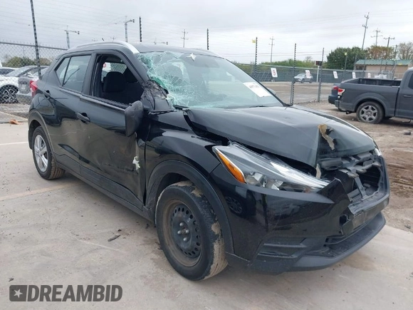 2019 Nissan Kicks SV with VIN 3N1CP5CU8KL533193, listed as a IAAI auction lot 40971451 with 42,381 mi miles. Bid and sale history available at carsss.com. Image 1.