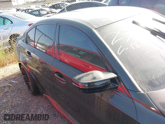 2025 BMW M3 Competition xDrive z VIN WBS33HJ02SFU69052, wystawiony jako IAAI lot #42430291 z przebiegiem Nie podano mil oraz . Historia ofert i sprzedaży dostępna na DreamBid. Obrazek 14.