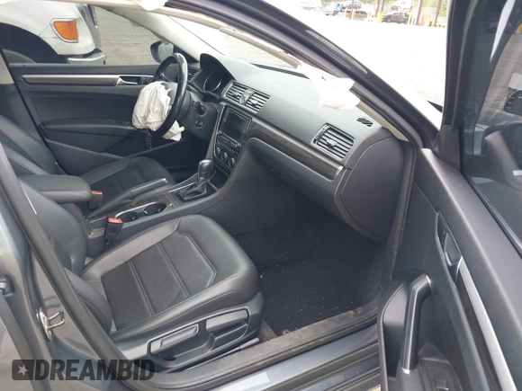 2017 Volkswagen Passat SE with VIN 1VWBT7A30HC037641, listed as a IAAI auction lot 42561616 with 119,614 mi miles and . Bid and sale history available at DreamBid. Image 5.
