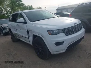 2017 Jeep Grand Cherokee Laredo with VIN 1C4RJFAG2HC753431, listed as a IAAI auction lot 42209751 with 185,324 mi miles and . Bid and sale history available at DreamBid. Image 1.