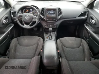 2019 Jeep Cherokee Latitude with VIN 1C4PJLCXXKD111205, listed as a Copart auction lot 49061145 with 156,738 mi miles and Clean Title. Bid and sale history available at carsss.com. Image 8.