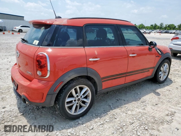 2011 MINI Countryman S with VIN WMWZC3C55BWH98129, listed as a Copart auction lot 57237285 with 137,508 mi miles and Clean title. Bid and sale history available at DreamBid. Image 3.