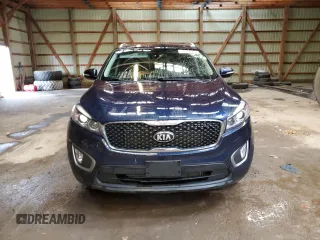 2017 Kia Sorento LX with VIN 5XYPGDA35HG332242, listed as a Copart auction lot 58663735 with 162,565 mi miles and Clean title. Bid and sale history available at DreamBid. Image 5.