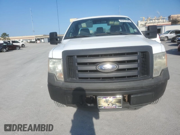 2012 Ford F-150 XL с VIN 1FTMF1CM0CKD75092, выставлен на аукционе Copart как лот 41412725 с пробегом 136 454 миль миль и Списание • Salvage title. История ставок и продаж доступна на DreamBid. Изображение 5.