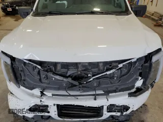 2023 Ford F-150 Lightning Pro z VIN 1FT6W1EV3PWG34249, wystawiony jako Copart lot #46901535 z przebiegiem 9 389 mil mil oraz Szkoda całkowita • Salvage title. Historia ofert i sprzedaży dostępna na DreamBid. Obrazek 11.