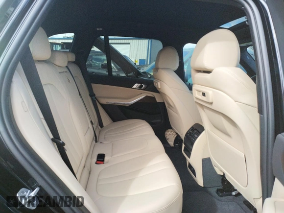 2022 BMW X5 xDrive45e with VIN 5UXTA6C01N9M84108, listed as a Copart auction lot 65150782 with 5,977 mi miles. Bid and sale history available at carsss.com. Image 6.