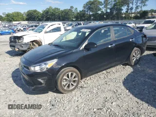2023 Kia Rio S z VIN 3KPA24AD4PE613084, wystawiony jako Copart lot #55582105 z przebiegiem 26 567 mil mil oraz Szkoda całkowita • Salvage title. Historia ofert i sprzedaży dostępna na DreamBid. Obrazek 1.