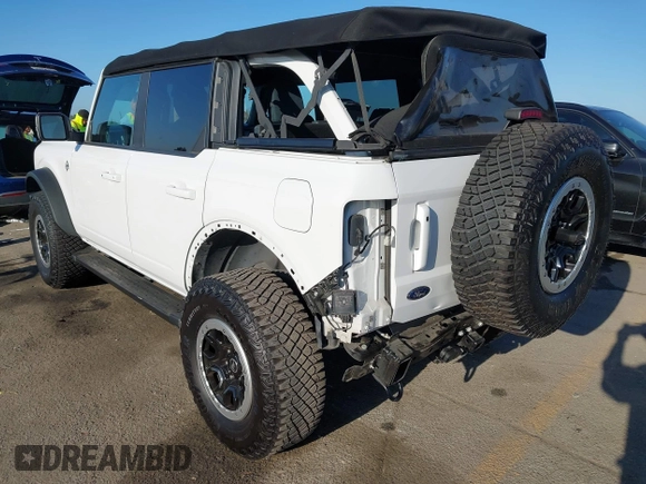 2021 Ford Bronco z VIN 1FMEE5DP7MLA93692, wystawiony jako IAAI lot #42222219 z przebiegiem 18 982 mil mil oraz . Historia ofert i sprzedaży dostępna na DreamBid. Obrazek 3.