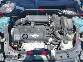 2007 MINI Hardtop with VIN WMWMF335X7TT54929, listed as a IAAI auction lot 42173757 with 71,496 mi miles and . Bid and sale history available at DreamBid. Image 10.