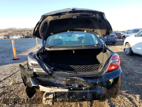 2015 Buick Regal z VIN 2G4GV5EK9F9256400, wystawiony jako Copart lot #48145195 z przebiegiem 108 352 mil mil oraz Szkoda całkowita • Salvage title. Historia ofert i sprzedaży dostępna na DreamBid. Obrazek 6.