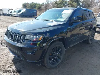 2018 Jeep Grand Cherokee Laredo E with VIN 1C4RJFAG8JC453706, listed as a IAAI auction lot 41688655 with 116,965 mi miles. Bid and sale history available at carsss.com. Image 18.